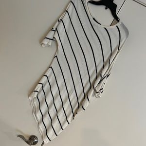 Bcbg asymmetrical shirt size m